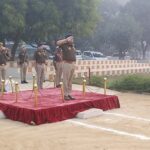 सुलतानपुर पुलिस लाइन में शुक्रवार परेड की ली गई सलामी